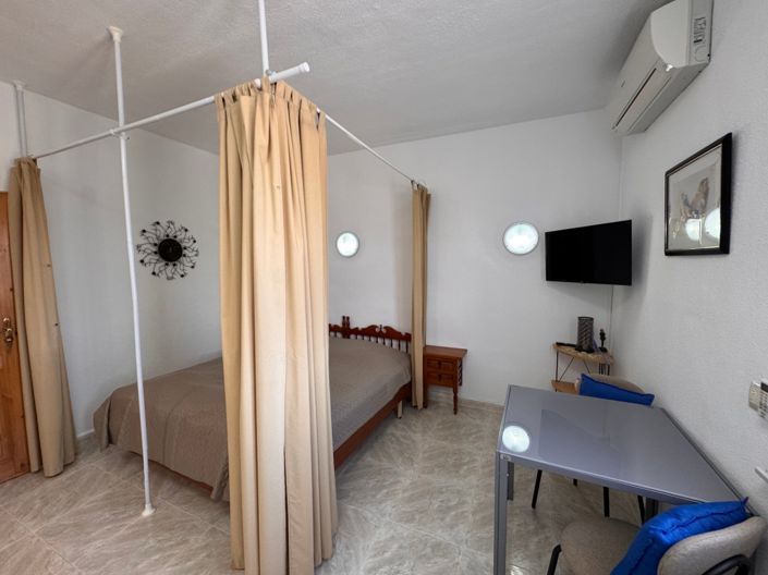 Image No.50-2 Bed Villa for sale