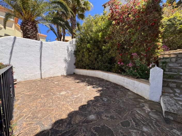 Image No.60-2 Bed Villa for sale