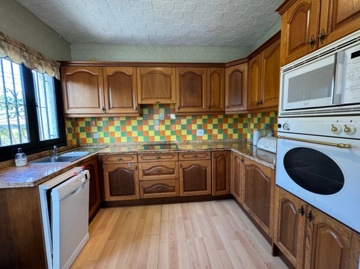 Image No.29-2 Bed Villa for sale