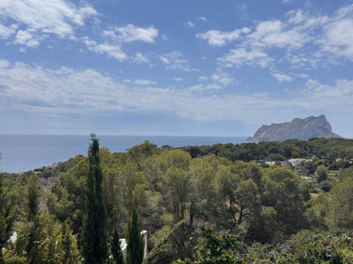Image No.2-3 Bed Villa for sale