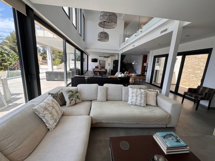 Image No.22-3 Bed Villa for sale