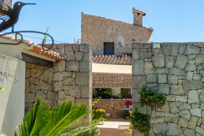 Image No.18-4 Bed Finca for sale