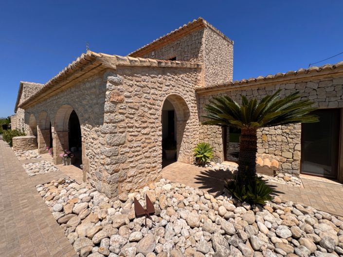 Image No.38-4 Bed Finca for sale