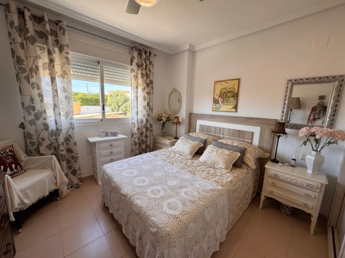 Image No.22-2 Bed Apartment for sale