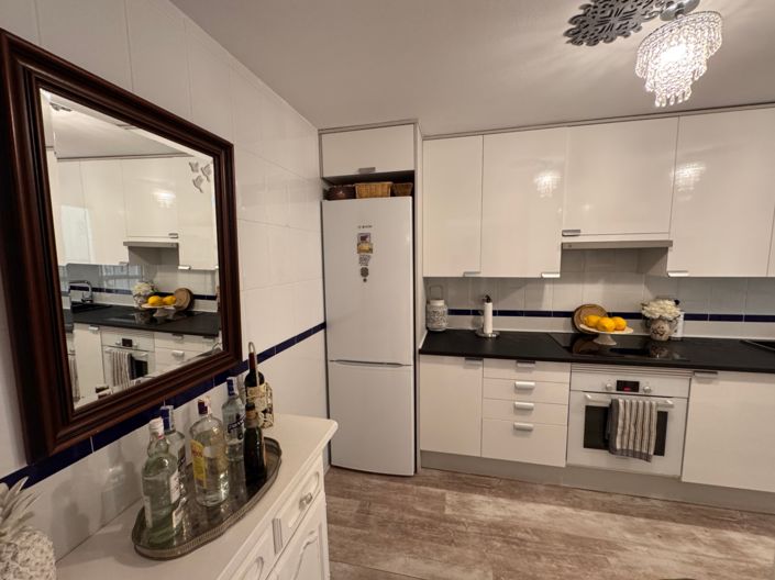 Image No.5-2 Bed Apartment for sale