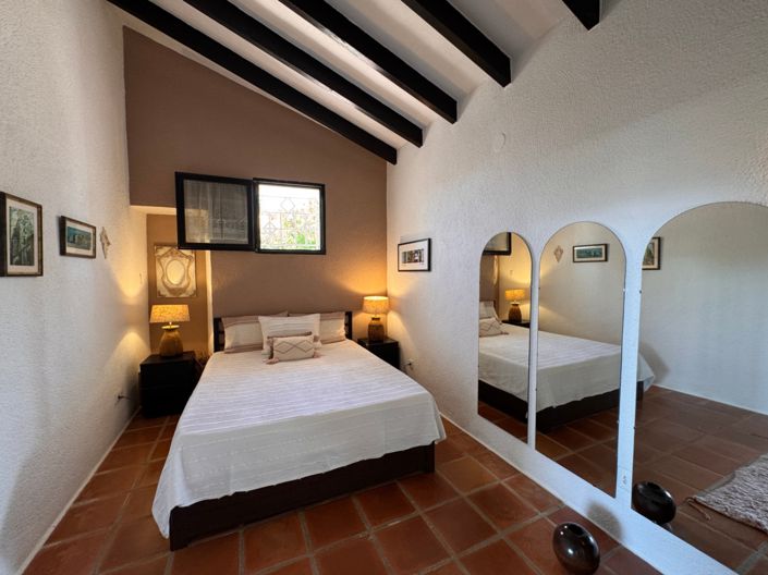 Image No.28-4 Bed Finca for sale