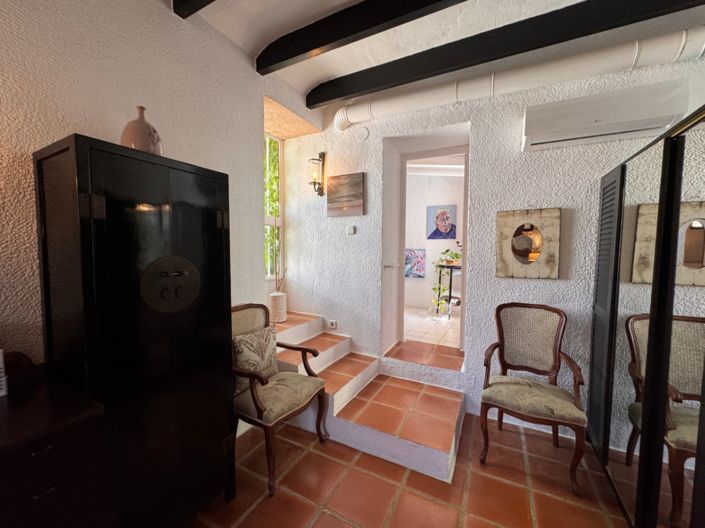 Image No.30-4 Bed Finca for sale