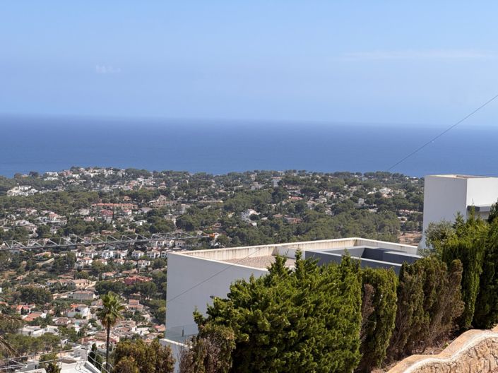 Image No.32-4 Bed Villa for sale