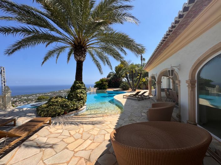 Image No.37-4 Bed Villa for sale