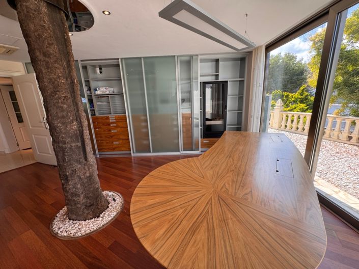 Image No.55-4 Bed Villa for sale