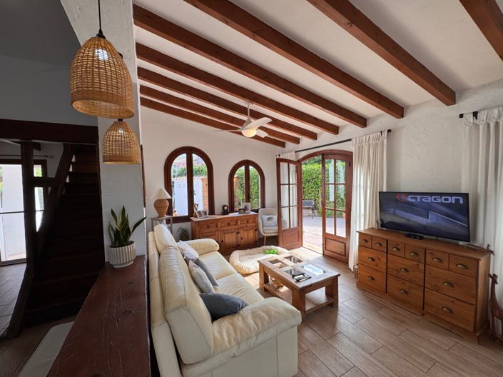 Image No.10-2 Bed Finca for sale