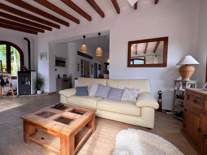 Image No.8-2 Bed Finca for sale