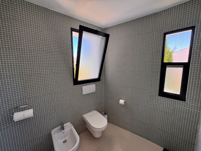Image No.31-4 Bed Villa for sale