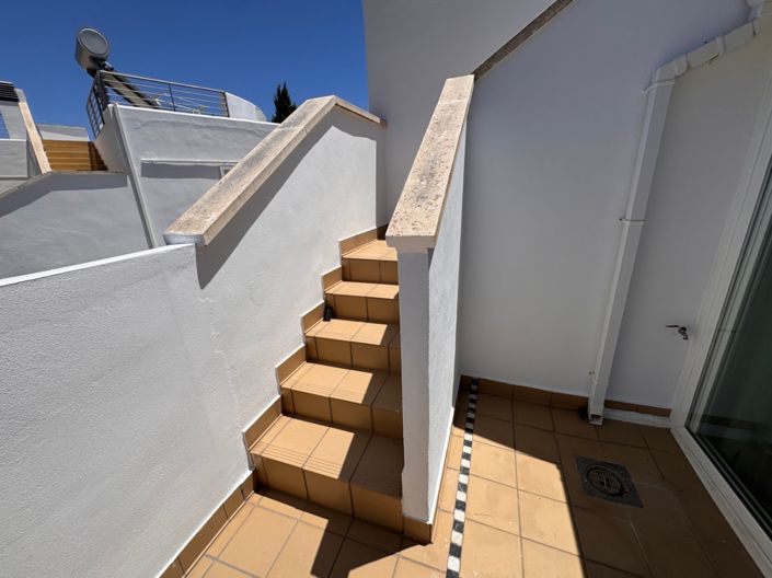 Image No.40-4 Bed Villa for sale