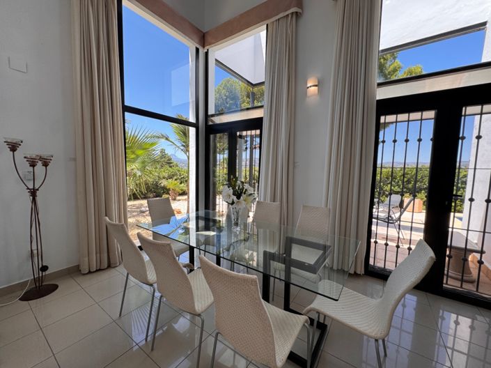 Image No.5-4 Bed Villa for sale