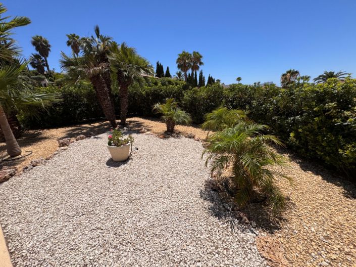 Image No.57-4 Bed Villa for sale