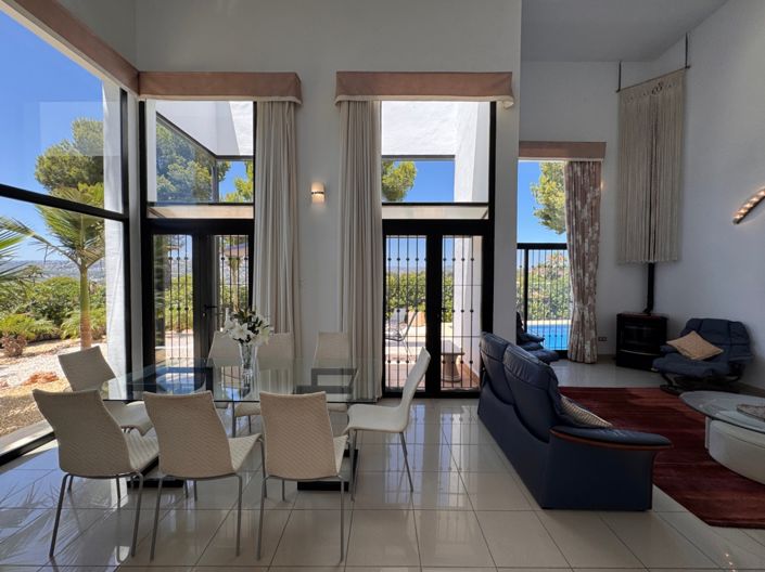 Image No.6-4 Bed Villa for sale