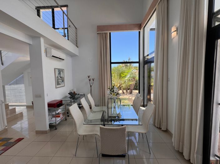 Image No.8-4 Bed Villa for sale