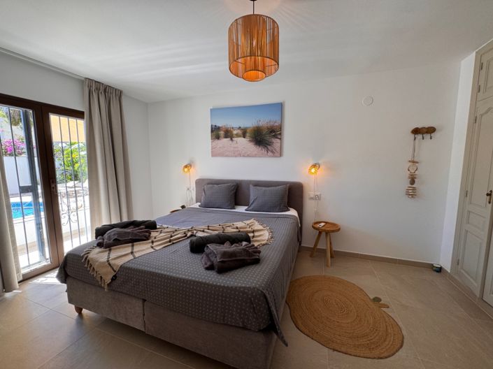 Image No.15-3 Bed Villa for sale