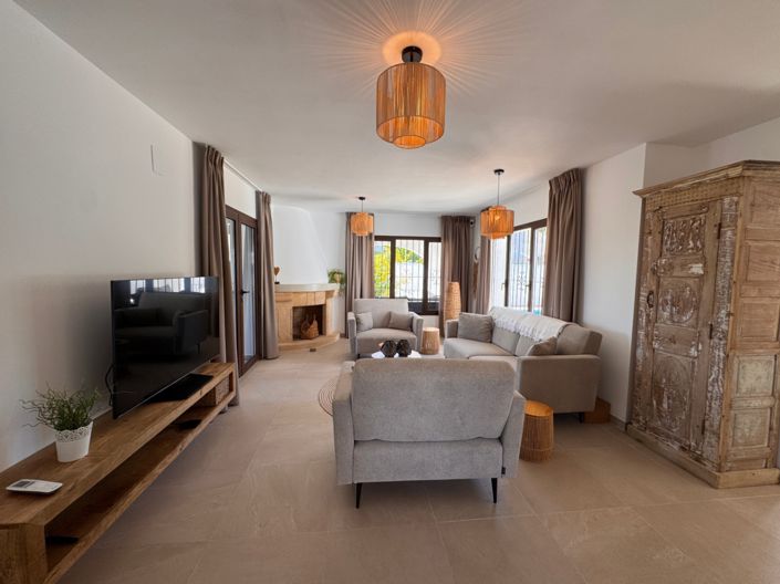 Image No.21-3 Bed Villa for sale