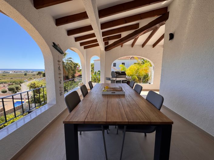 Image No.27-3 Bed Villa for sale