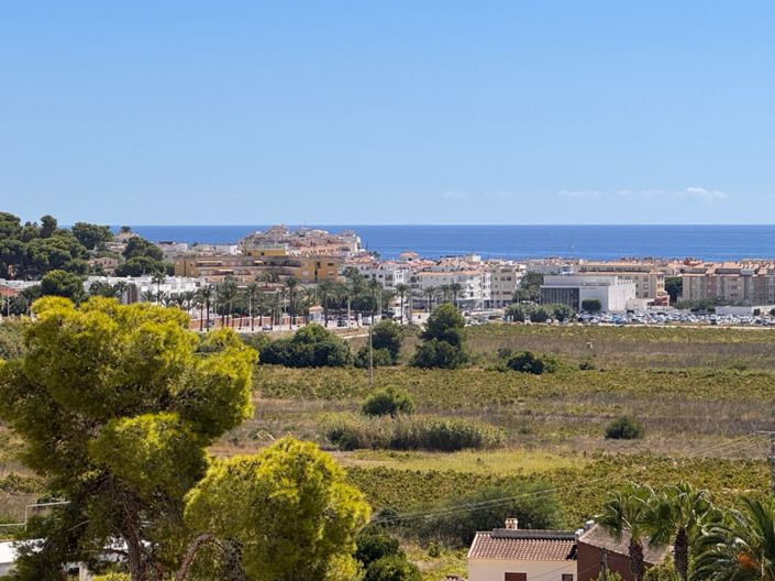 Image No.32-3 Bed Villa for sale