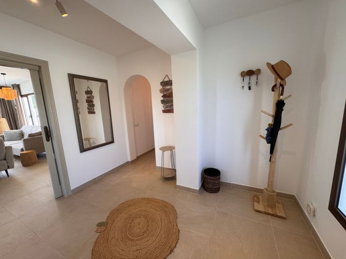Image No.5-3 Bed Villa for sale
