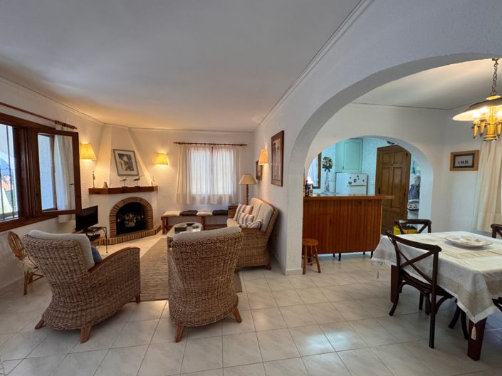 Image No.18-3 Bed Bungalow for sale