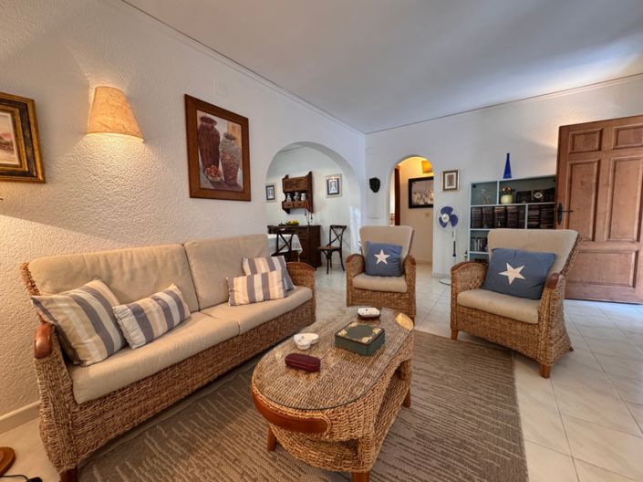 Image No.22-3 Bed Bungalow for sale