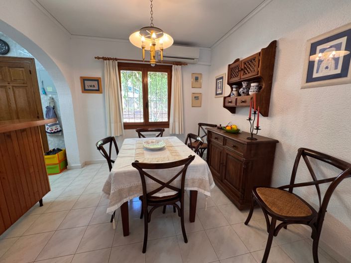 Image No.25-3 Bed Bungalow for sale