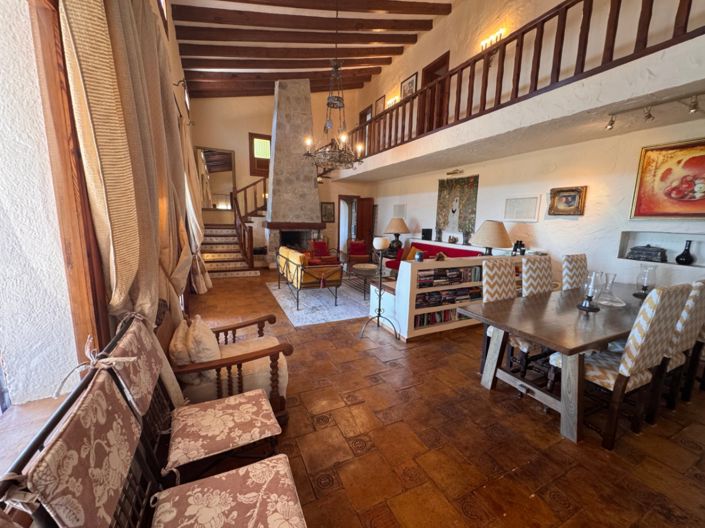 Image No.26-4 Bed Villa for sale