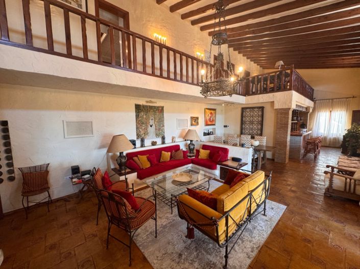 Image No.38-4 Bed Villa for sale