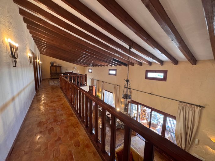 Image No.48-4 Bed Villa for sale