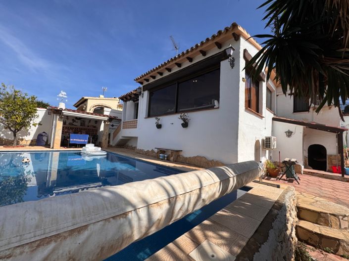 Image No.35-3 Bed Villa for sale