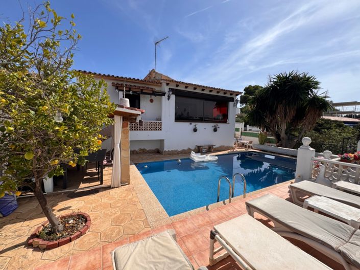 Image No.36-3 Bed Villa for sale