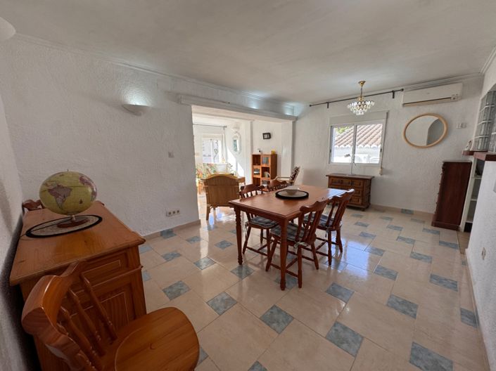 Image No.16-5 Bed Villa for sale