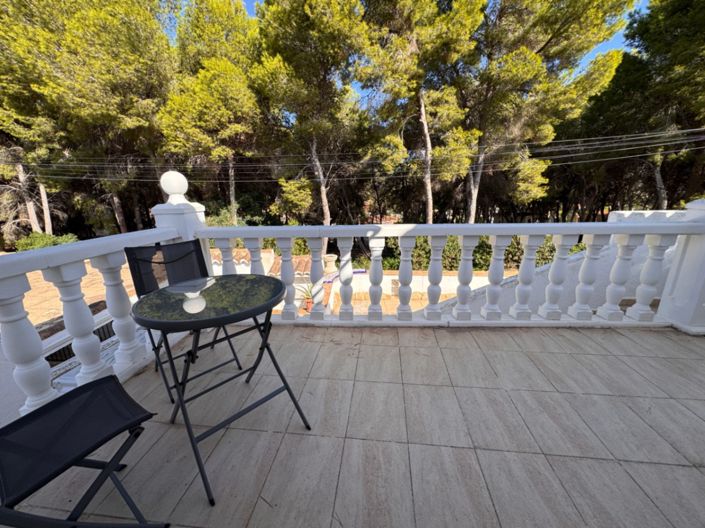 Image No.20-5 Bed Villa for sale