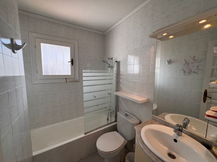 Image No.30-5 Bed Villa for sale