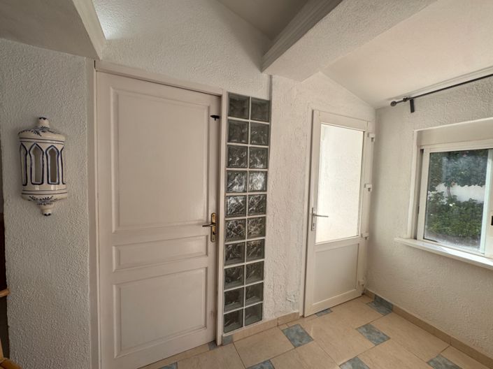Image No.36-5 Bed Villa for sale