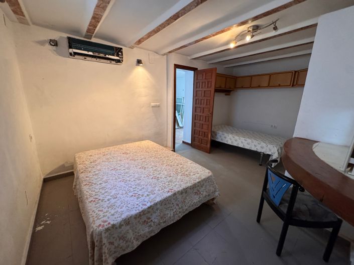Image No.45-5 Bed Villa for sale