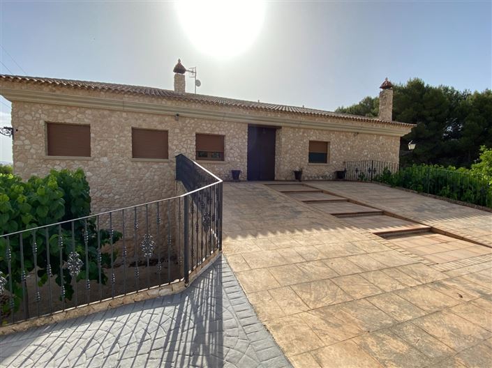 Image No.33-Villa de 5 chambres à vendre à Villena