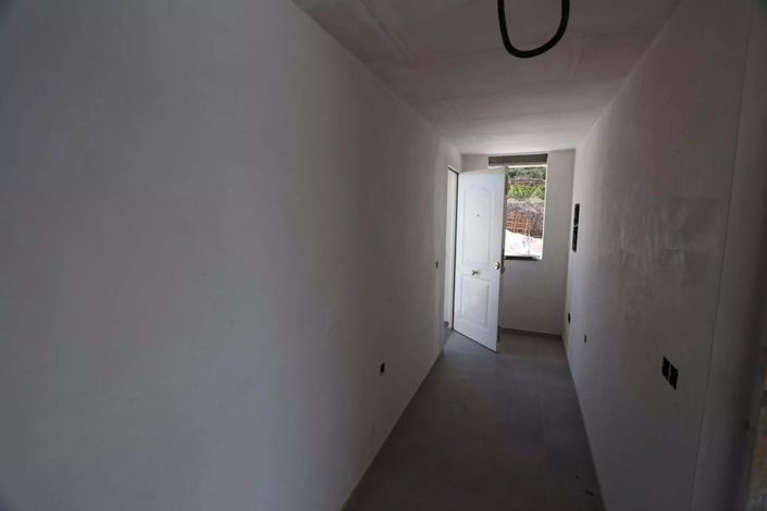 Image No.21-3 Bed Villa for sale