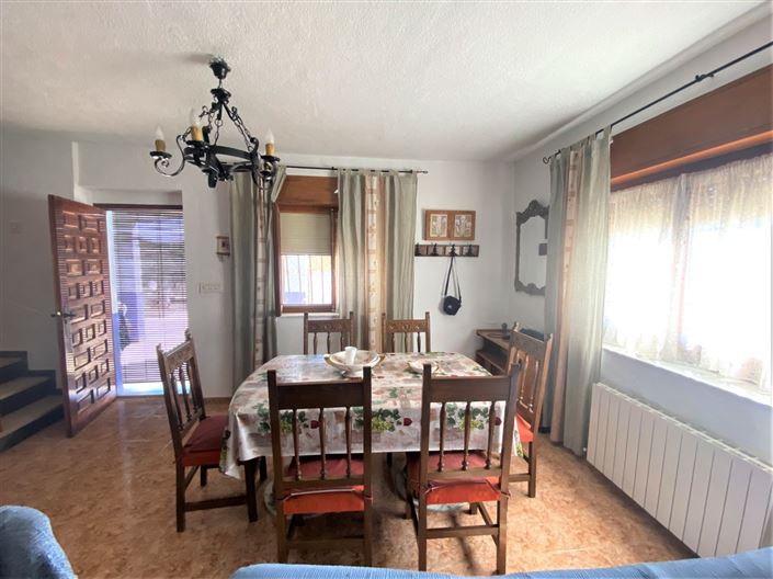 Image No.22-4 Bed Country House for sale