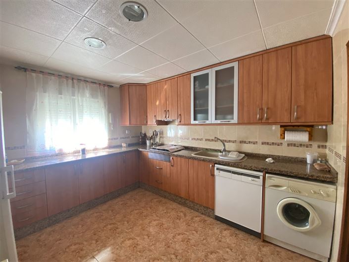 Image No.4-4 Bed Country House for sale