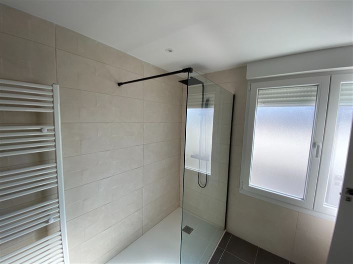 Image No.23-2 Bed Apartment for sale