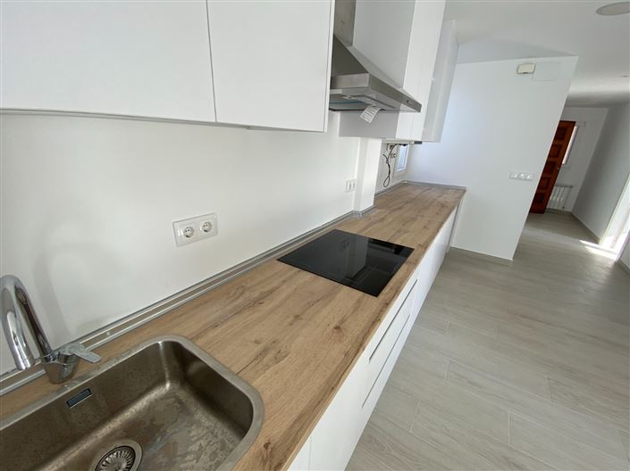 Image No.33-2 Bed Apartment for sale