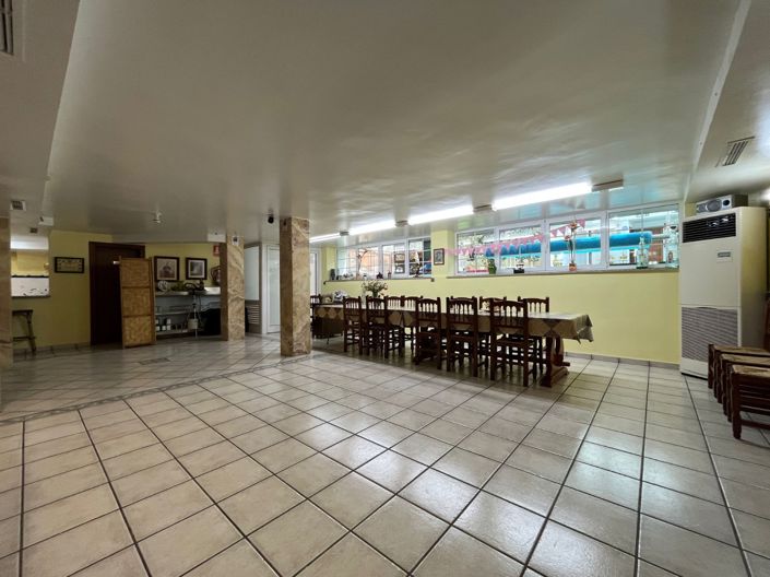 Image No.37-4 Bed Townhouse for sale