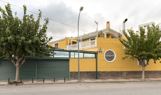 Image No.39-4 Bed Townhouse for sale