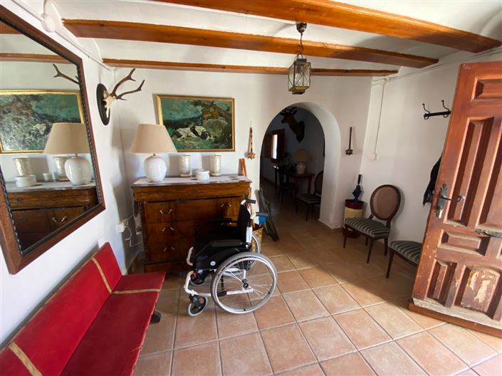 Image No.12-5 Bed Country House for sale