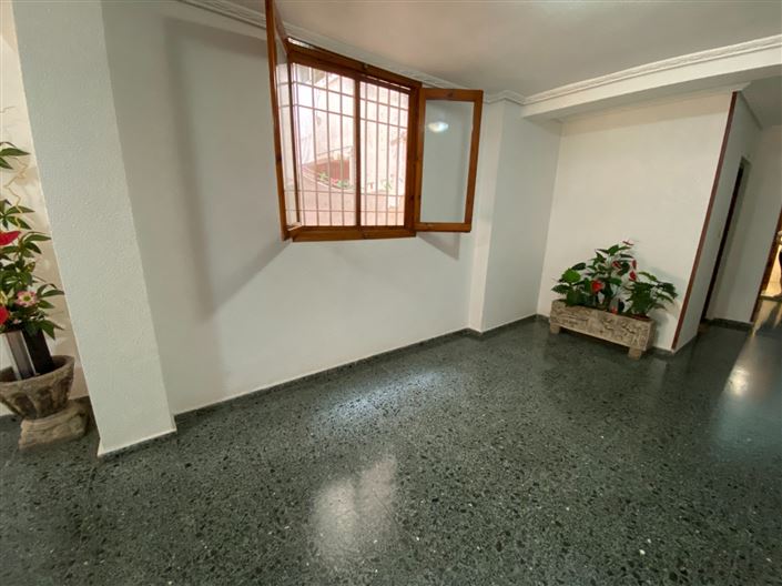 Image No.24-Appartement de 3 chambres à vendre à Sax